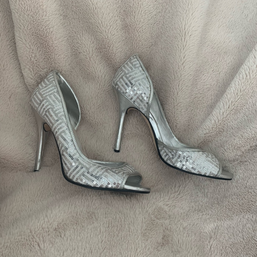 Practically New Shimmery Heels